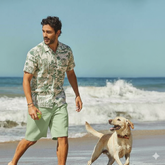 Hand-Drawn Holiday – Vintage Green Line Art Hawaiian Shirt